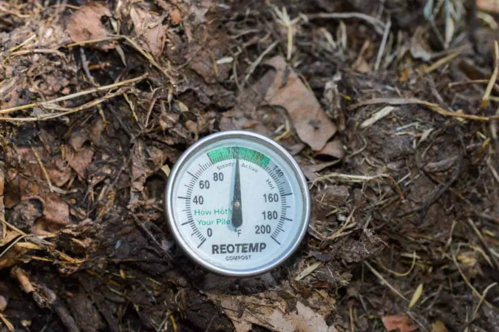 There are many benefits of making hot compost at home.