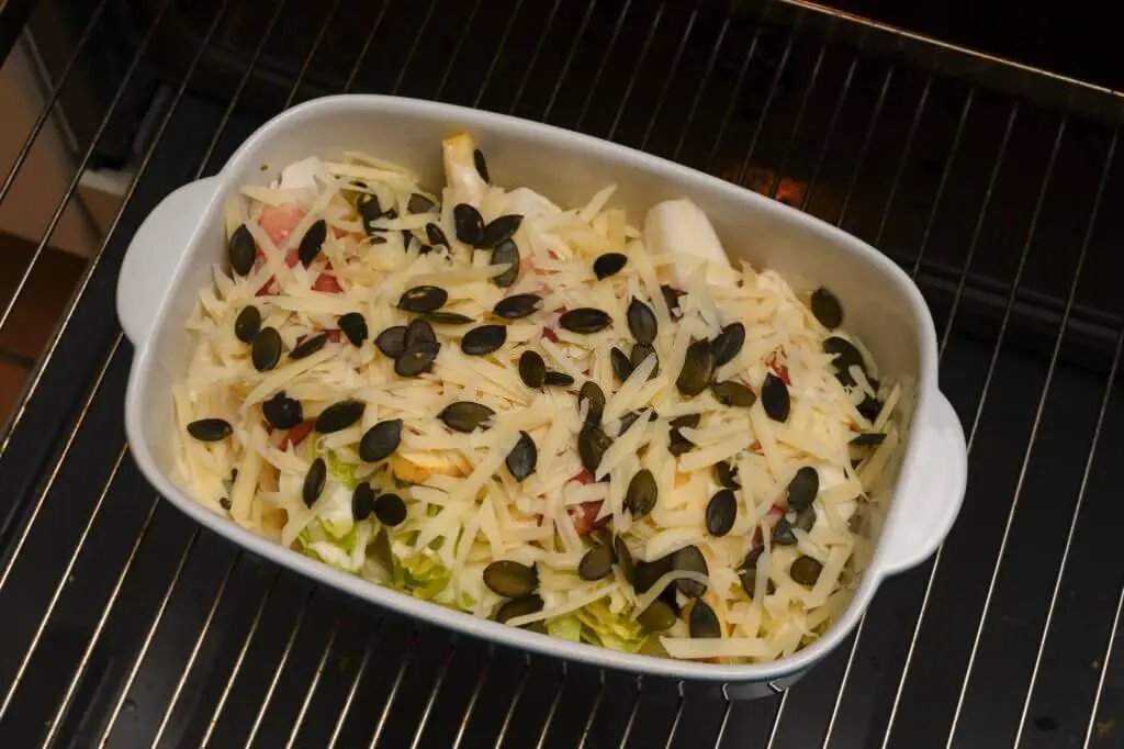 Reheating-Olive-Garden-Pasta-In-The-Microwave-homegardennice